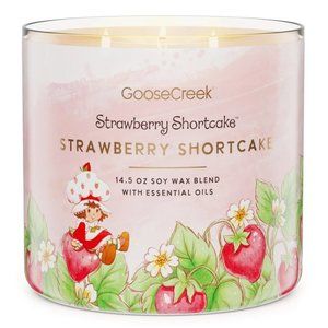 STRAWBERRY SHORTCAKE 3-WICK CANDLE
